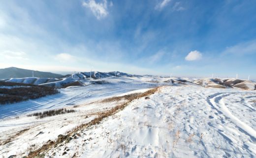 劳动观察：冰雪世界赏景玩雪归来，警惕雪盲症！医生重要提醒→