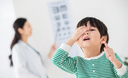 上海静安：开学啦！近视防控很重要，这些行为是“信号”