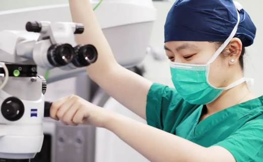 “5·12”国际护士节 | 镜头里她们的“平凡瞬间”