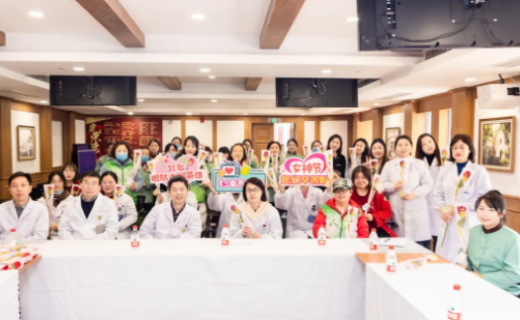 定格岁月韶华，致敬眼防巾帼英雄