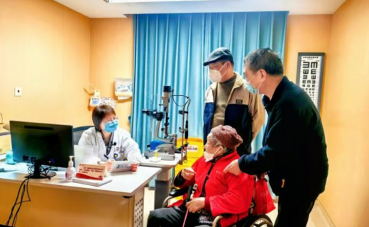 绝“睛”逢生！巧治助力 95岁老人光明逆袭