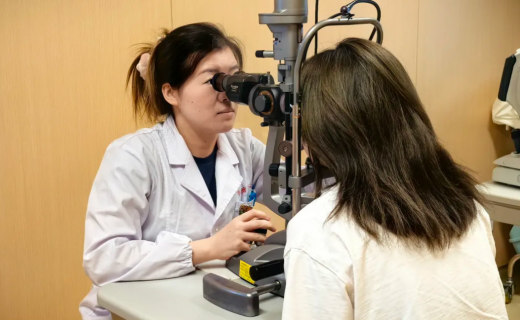 上海静安：三伏天减重别太拼！眼科专家：这类人群要特别注意→